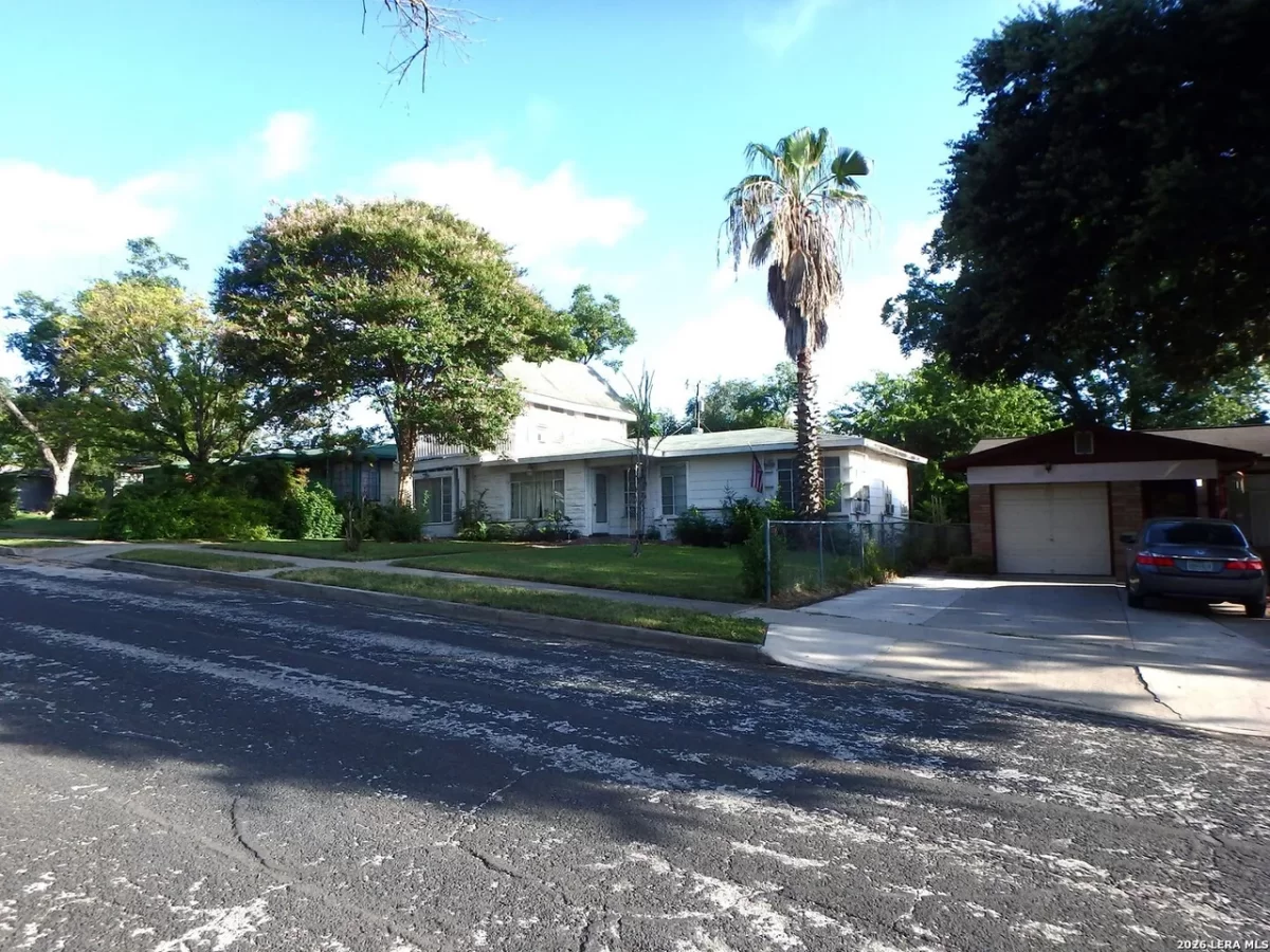 3BR House for Sale in San Antonio, TX