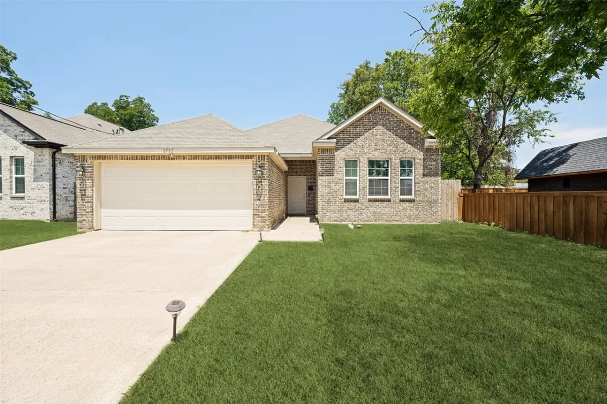 3BR House for Sale in Dallas, TX