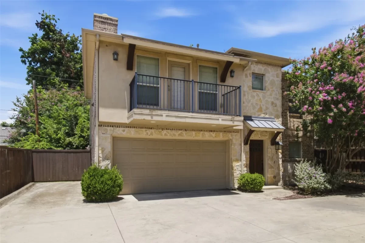 2BR Condo for Rent in Dallas, TX