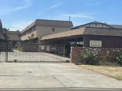 2BR House for Rent in Ca, CA