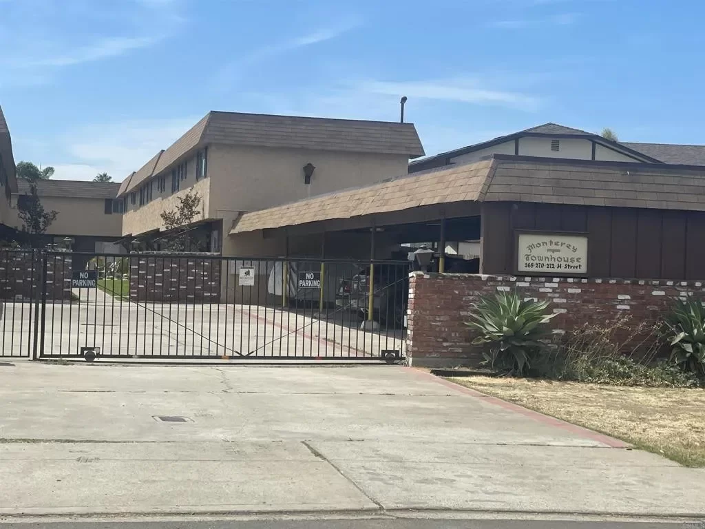 2BR House for Rent in Ca, CA