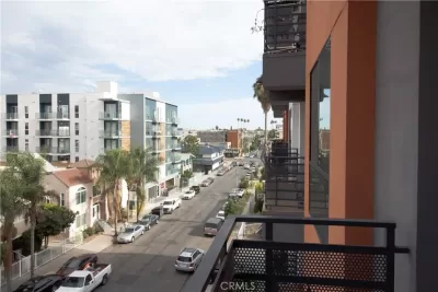 2BR House for Rent in Los Angeles, CA