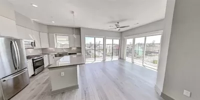 2BR Condo for Rent in Houston, TX