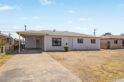 4BR House for Sale in Phoenix, AZ
