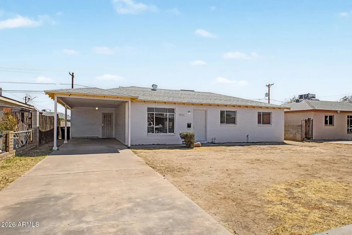 4BR House for Sale in Phoenix, AZ