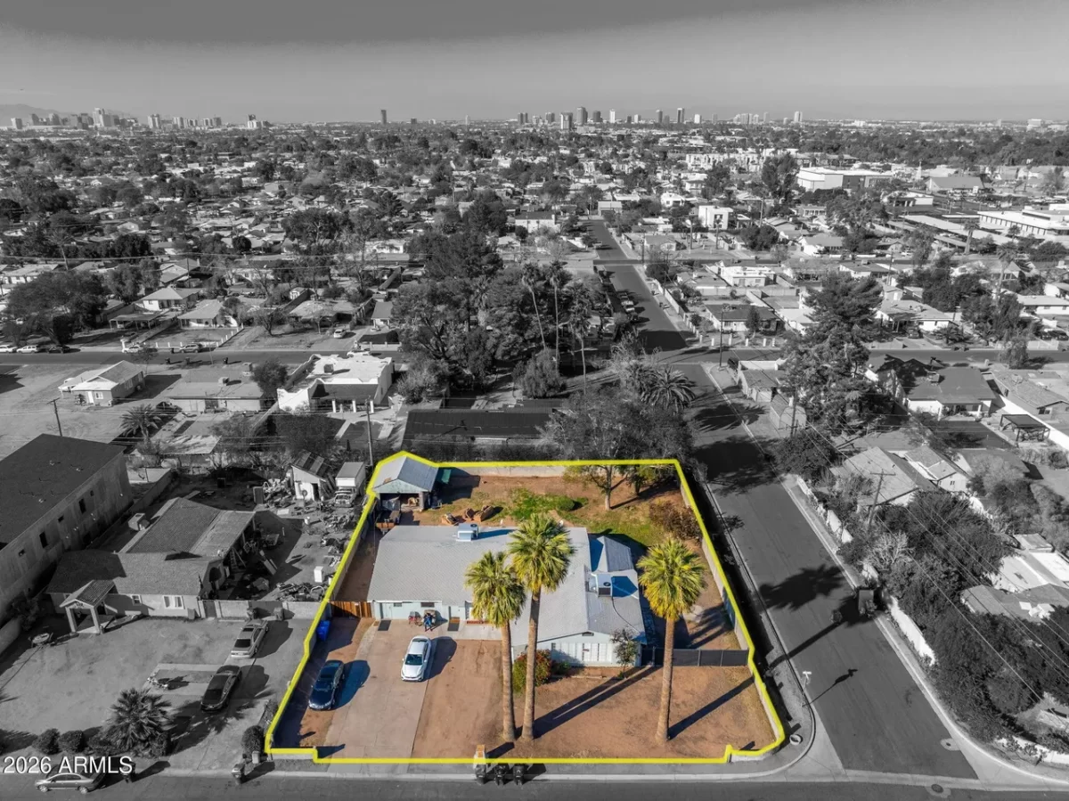 6BR House for Sale in Phoenix, AZ