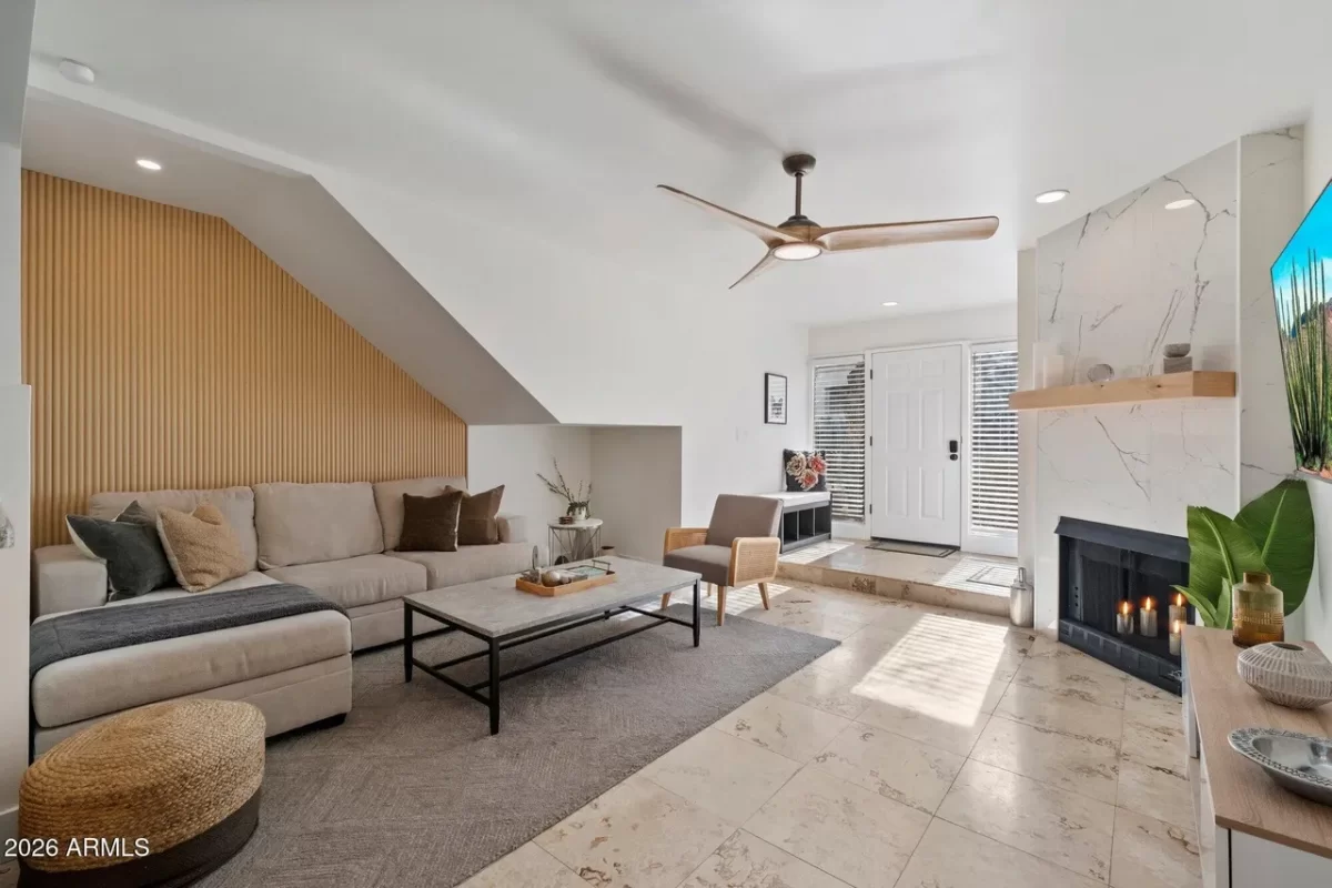 2BR Apartment for Rent in Phoenix, AZ