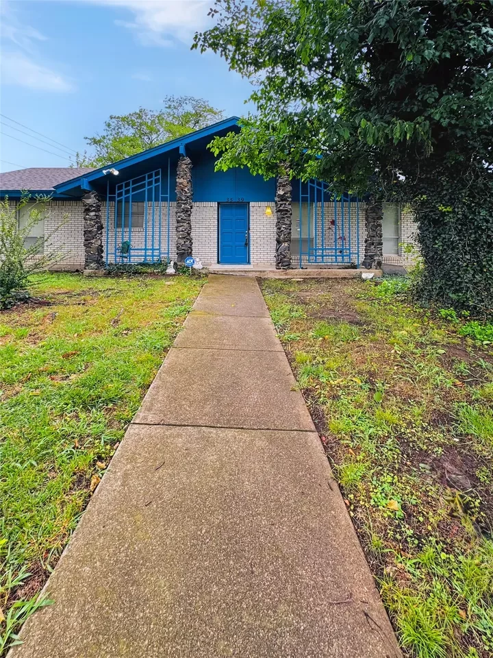 3BR House for Sale in Dallas, TX