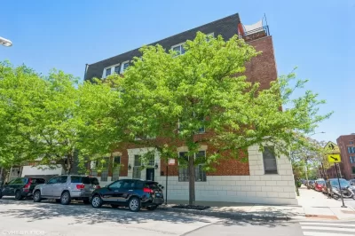 2BR Condo for Sale in Chicago, IL