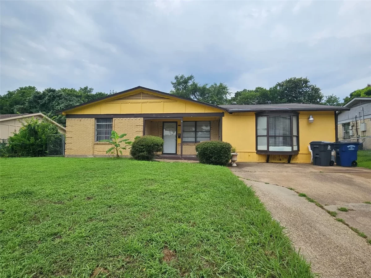 4BR House for Rent in Dallas, TX
