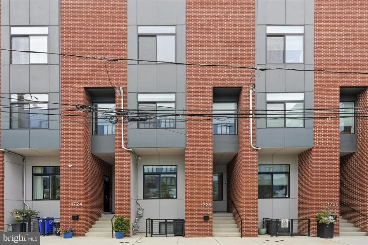 3BR Townhouse for Rent in Philadelphia, PA