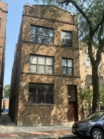 2BR House for Rent in Chicago, IL