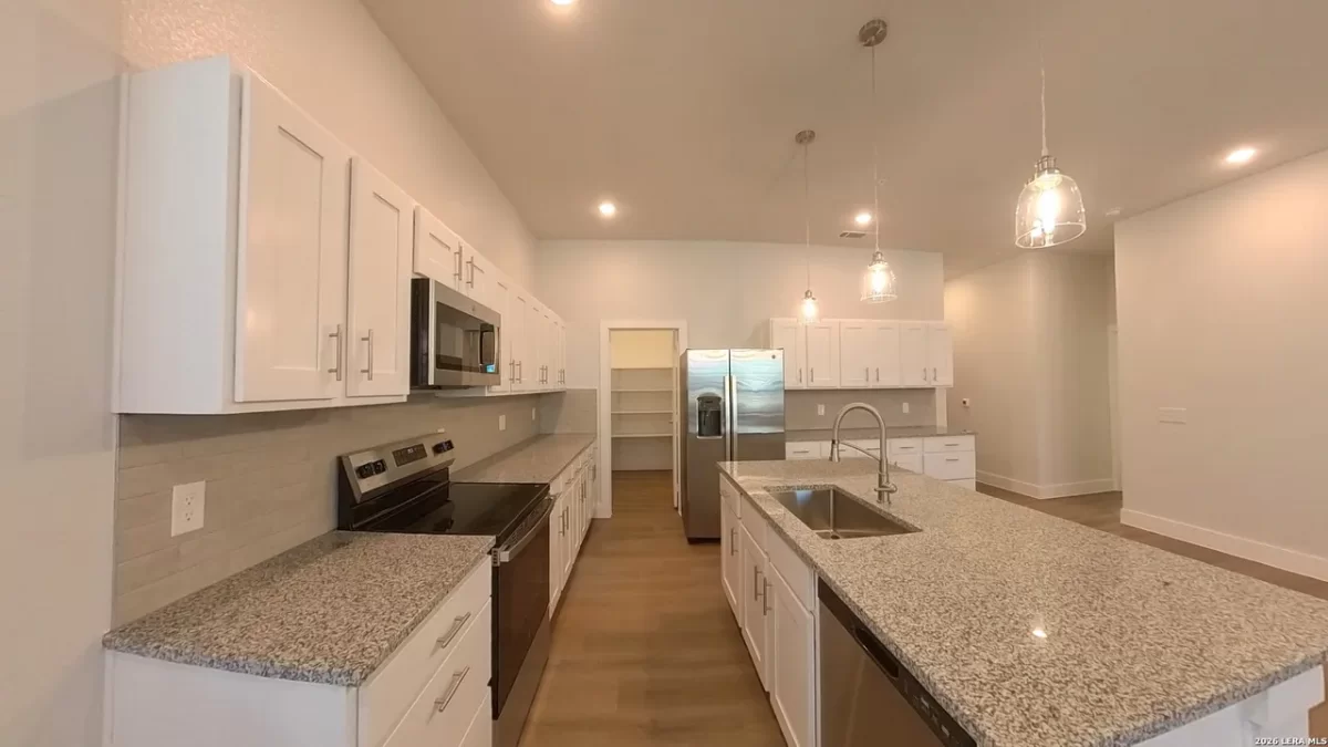2BR House for Rent in San Antonio, TX
