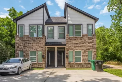 2BR Multi-Family for Sale in Houston, TX
