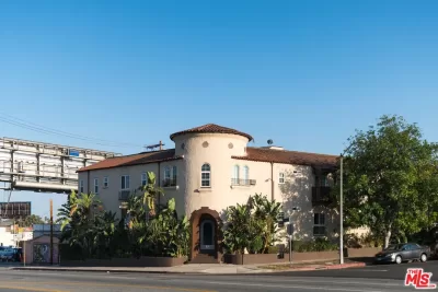 Studio Apartment for Rent in Los Angeles, CA