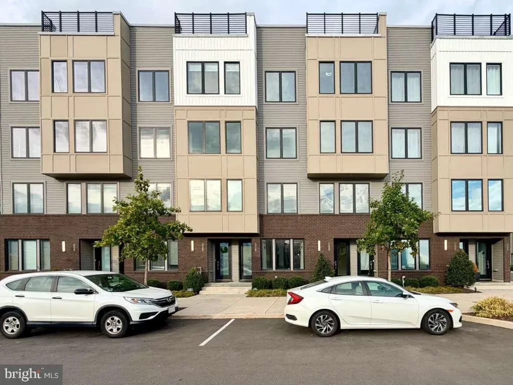 3BR Townhouse for Sale in Philadelphia, PA