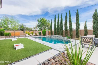 4BR House for Sale in Phoenix, AZ