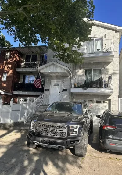 8BR Multi-Family for Sale in Jersey City, NJ