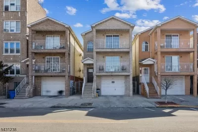 4BR Multi-Family for Rent in Jersey City, NJ