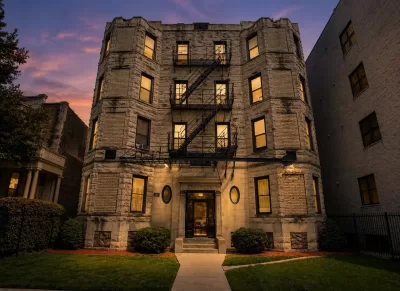 2BR Apartment for Rent in Chicago, IL