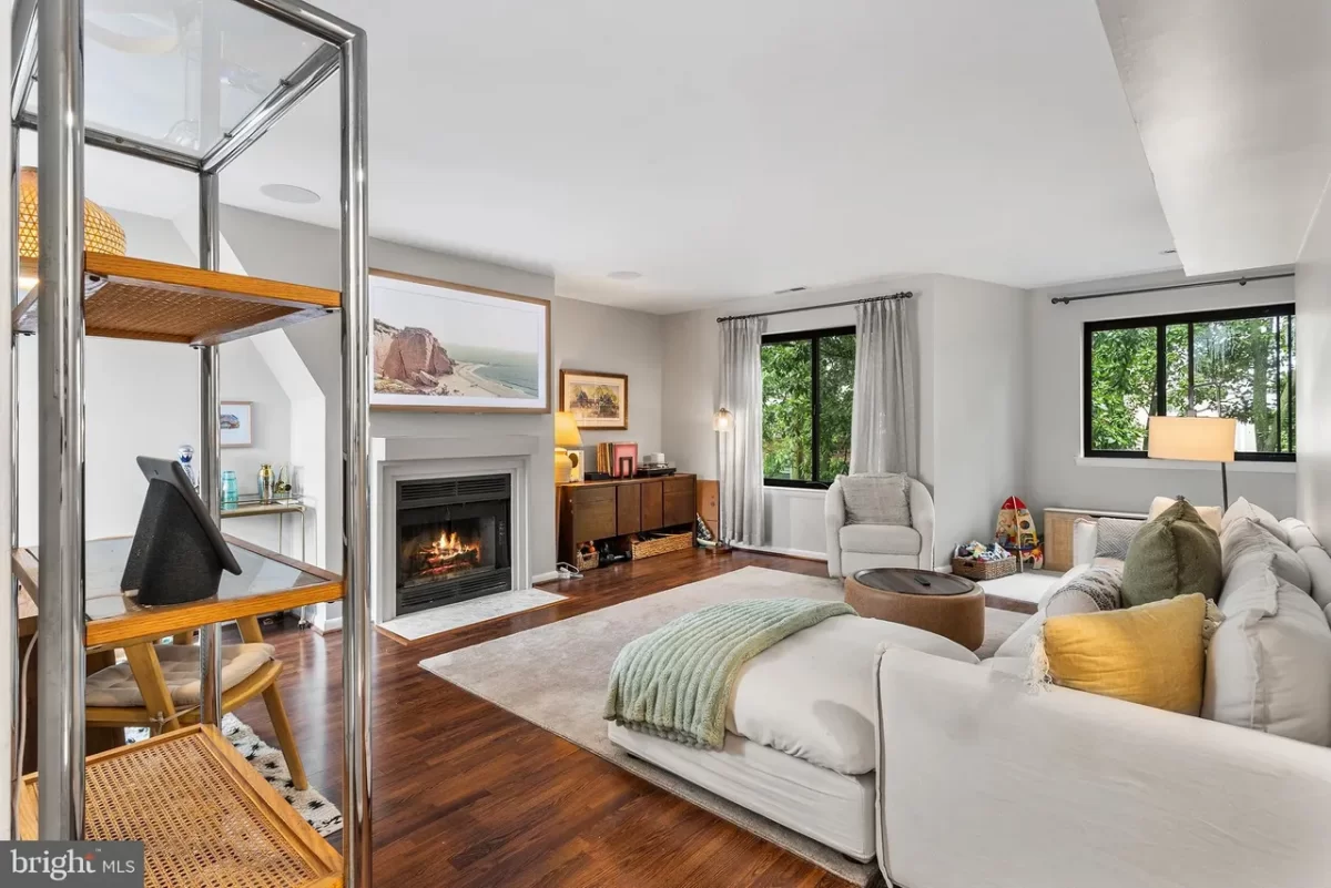 2BR Condo for Sale in Philadelphia, PA