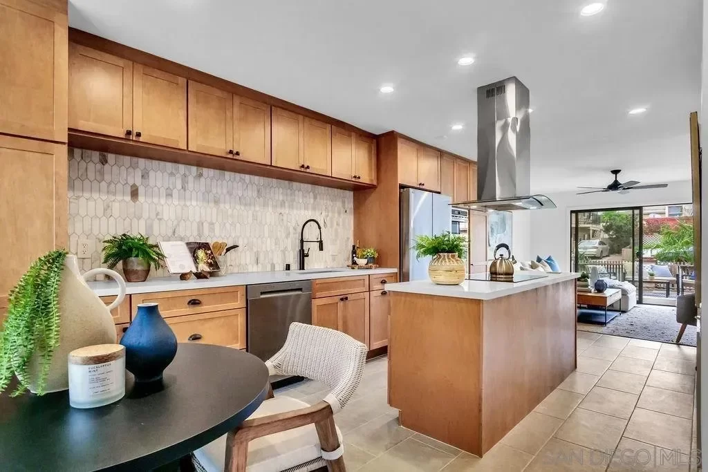 2BR Condo for Sale in San Diego, CA
