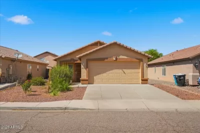 2BR House for Sale in Phoenix, AZ