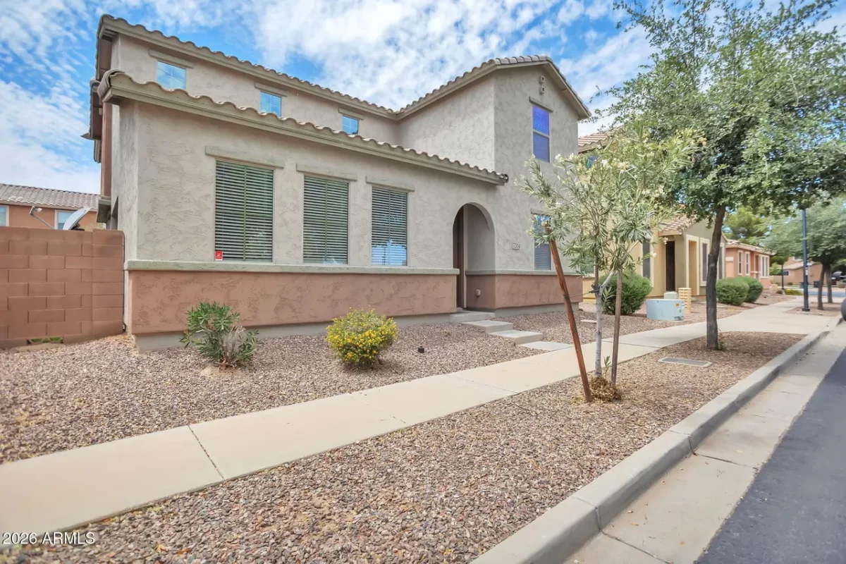 4BR House for Sale in Laveen, AZ