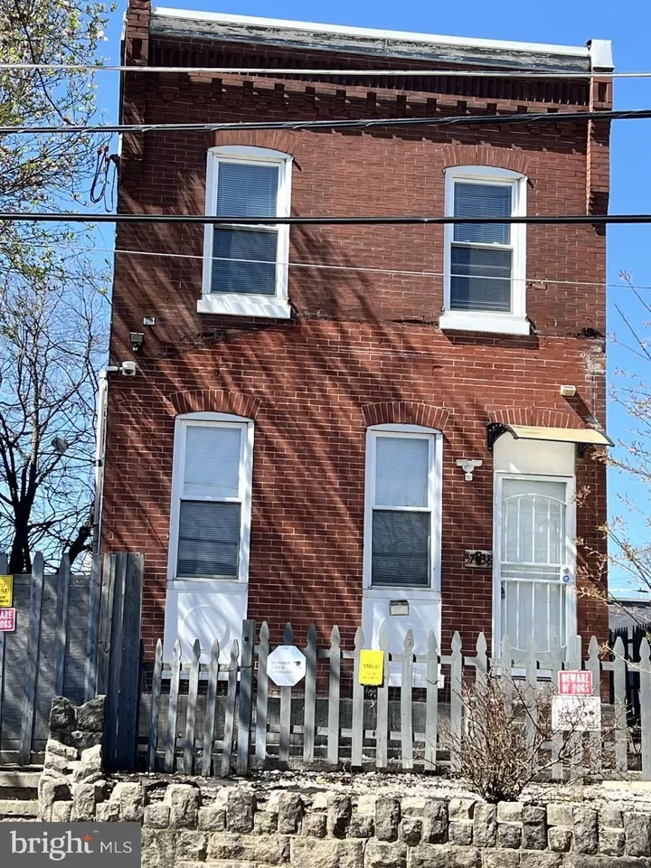 4BR House for Sale in Philadelphia, PA