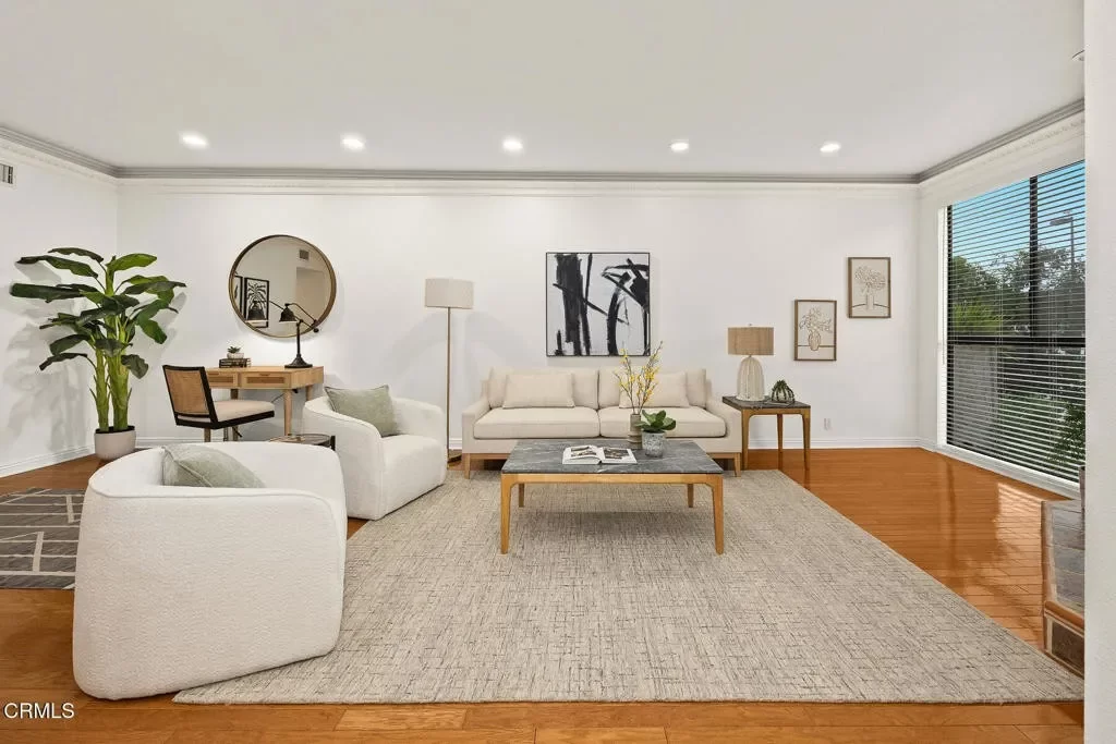 2BR Condo for Sale in Pasadena, CA