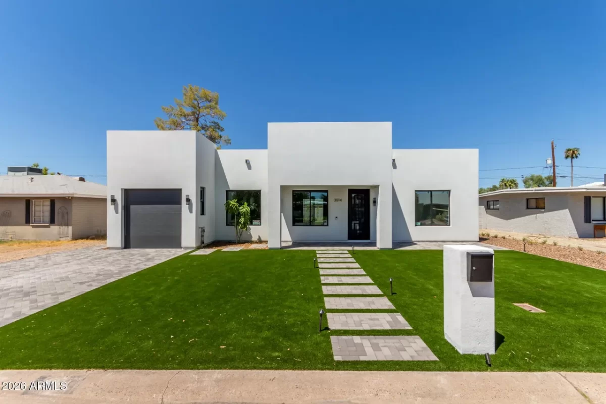 4BR House for Sale in Phoenix, AZ