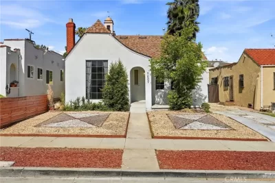 2BR House for Sale in Los Angeles, CA