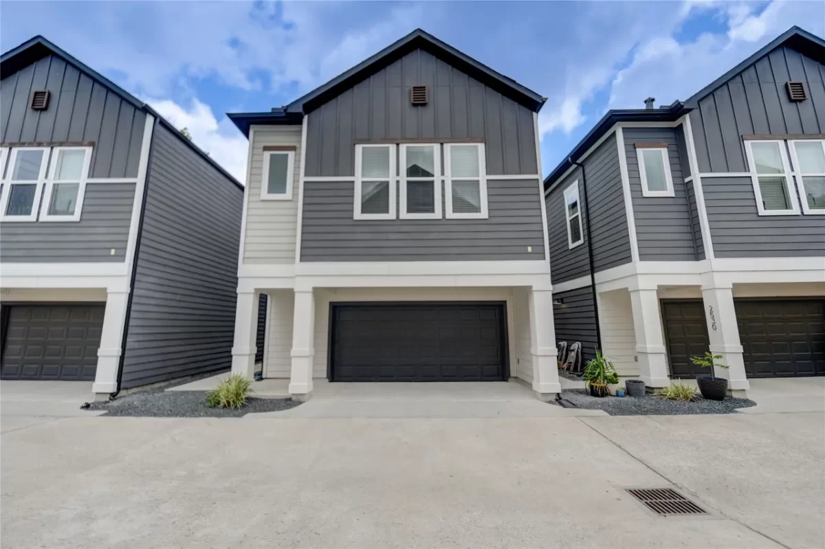 3BR House for Sale in Houston, TX