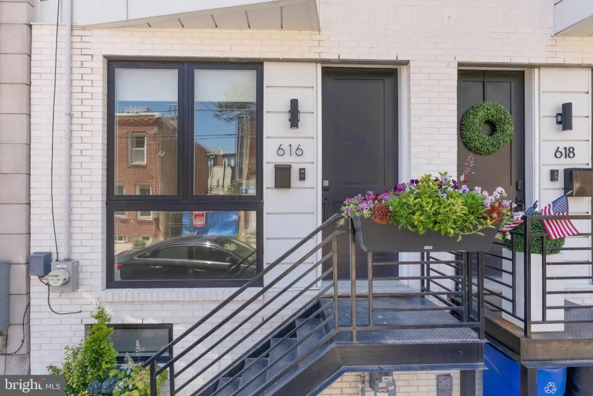 3BR Townhouse for Sale in Philadelphia, PA