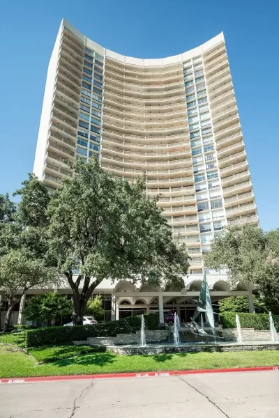 Condo for Rent in Dallas, TX