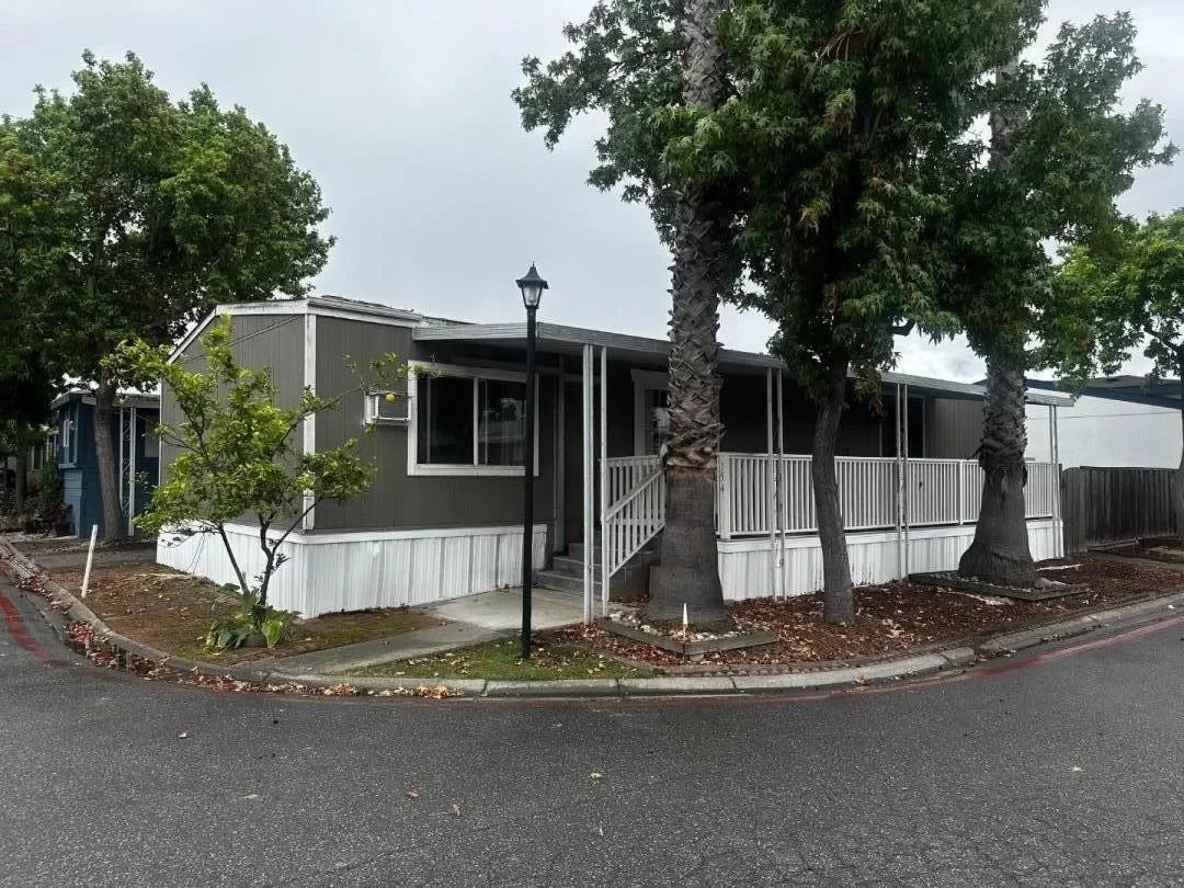 3BR Mobile Home for Sale in San Jose, CA