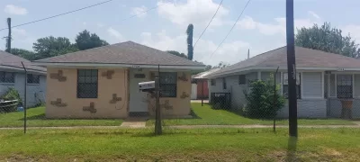 2BR House for Rent in Houston, TX