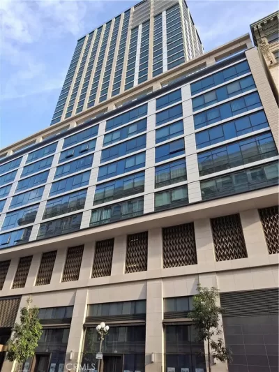 2BR Condo for Sale in Los Angeles, CA