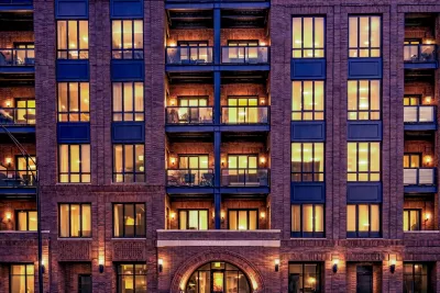 4BR Condo for Sale in Chicago, IL