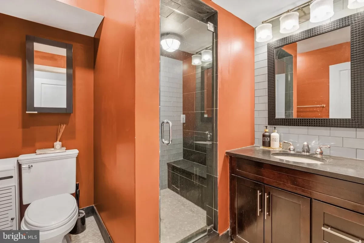 2BR Condo for Sale in Philadelphia, PA