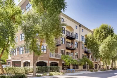 2BR Apartment for Rent in Phoenix, AZ
