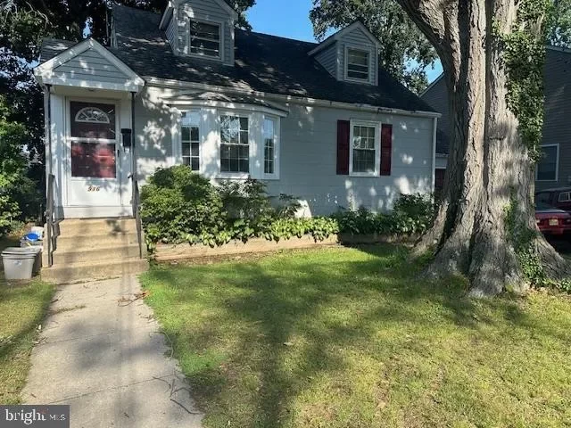 3BR House for Sale in Oaklyn, NJ