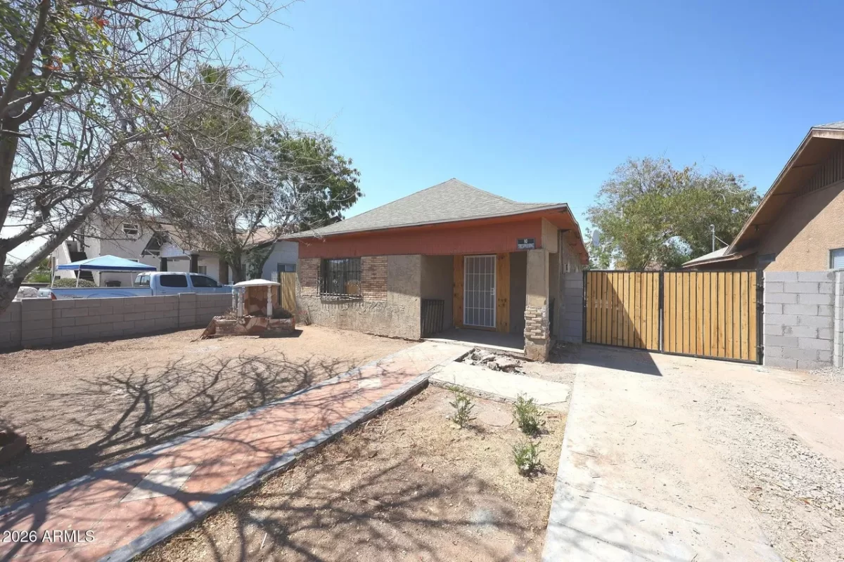 5BR House for Sale in Phoenix, AZ