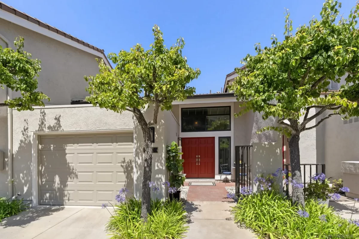 2BR Condo for Sale in La Jolla, CA