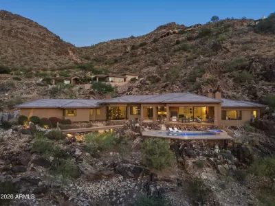 3BR House for Sale in Paradise Valley, AZ