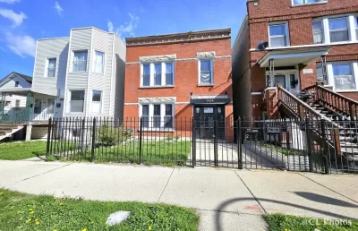 2BR House for Rent in Chicago, IL