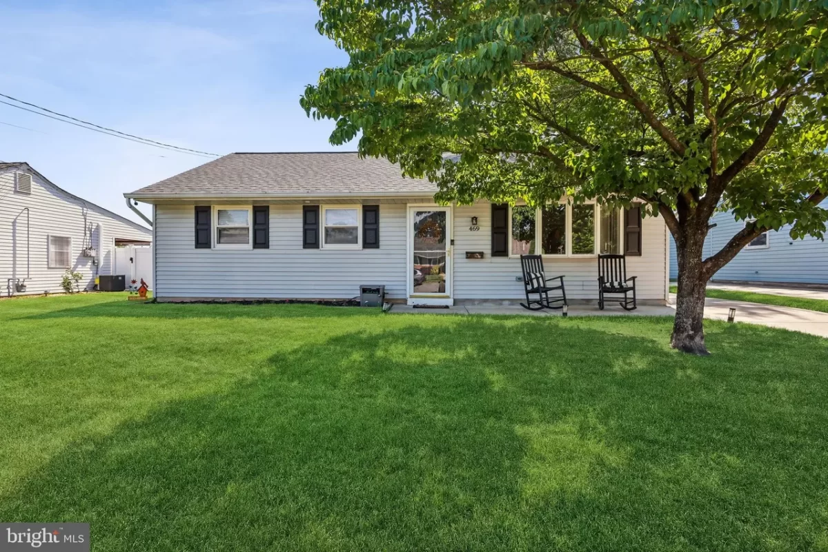 3BR House for Sale in Bellmawr, NJ