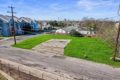 Land for Sale in San Antonio, TX