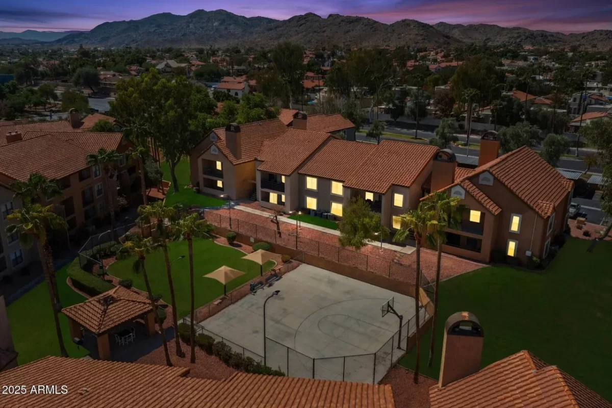2BR Apartment for Rent in Phoenix, AZ