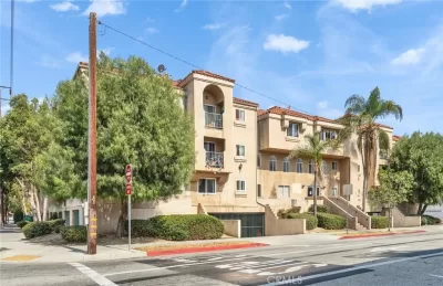 2BR Condo for Sale in Huntington Park, CA